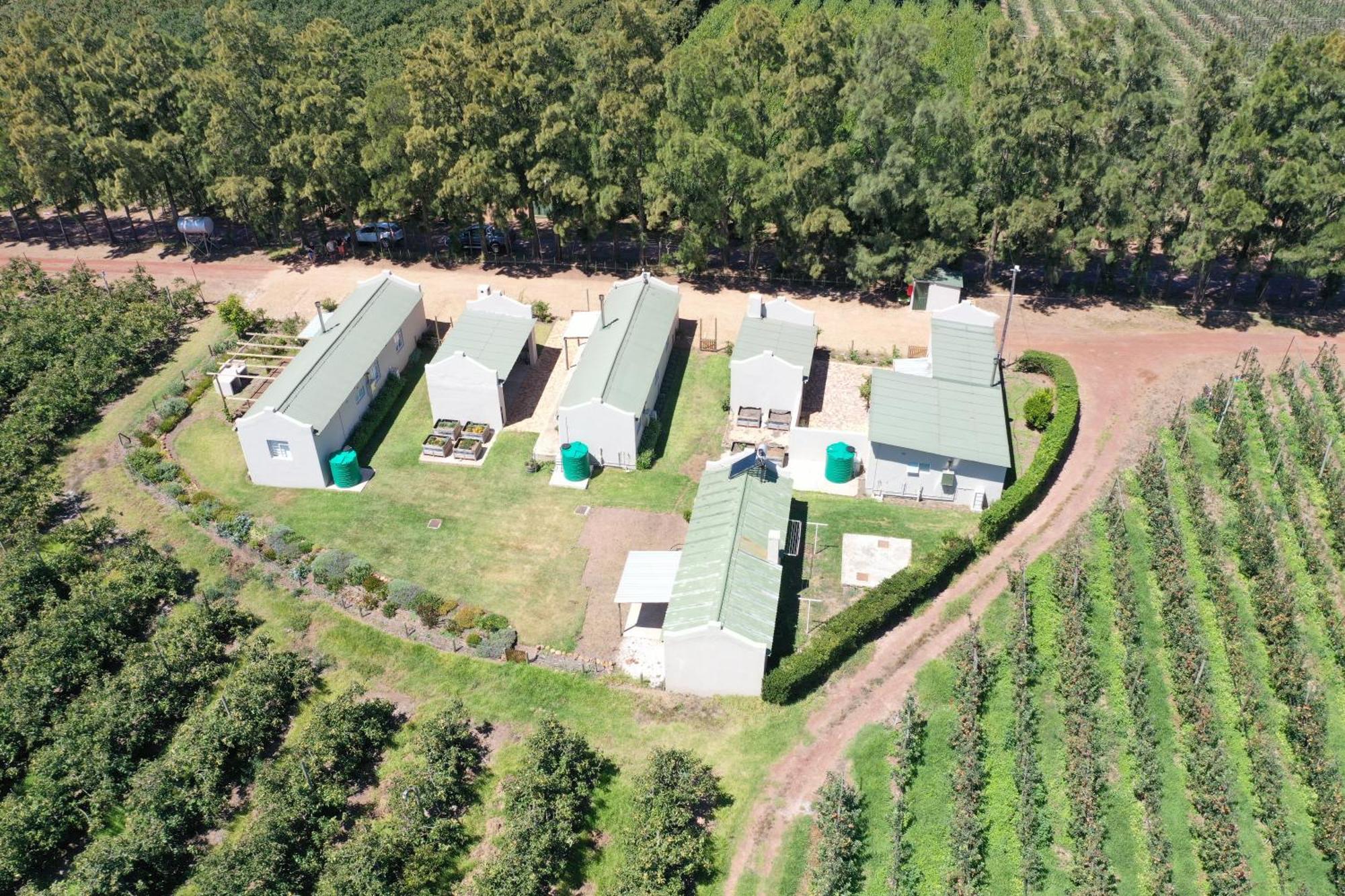 Moortop Cottages Elgin  Exteriör bild
